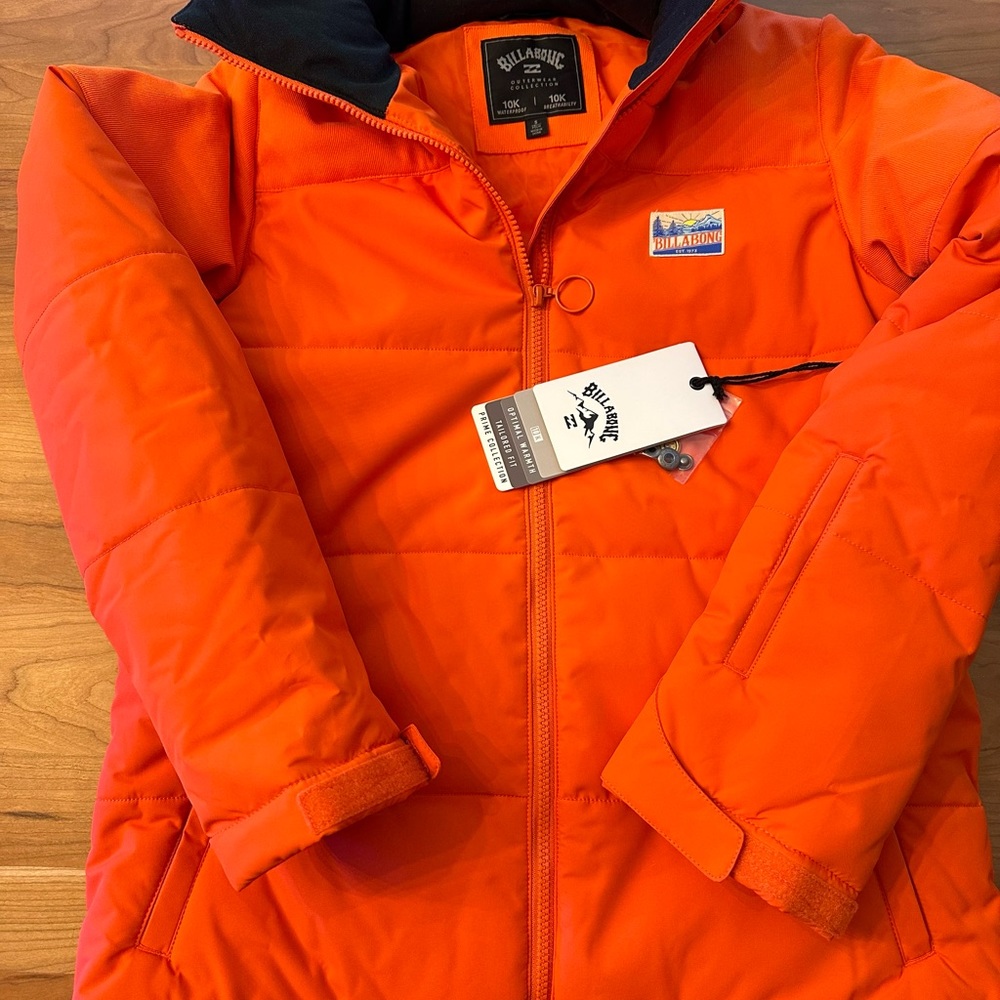BILLABONG down rider snow jacket color Samba size small Brand new w tags & pack.